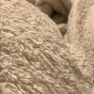 Meet your Posher, Lizbeth